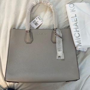 NWT Micheal Kors “Mercer” bag